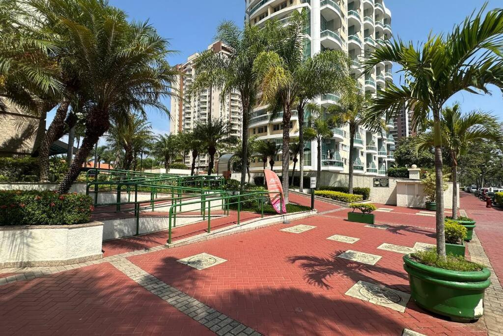Apartamento Barra Premium - Flat 04 Praia, Piscina, Academia