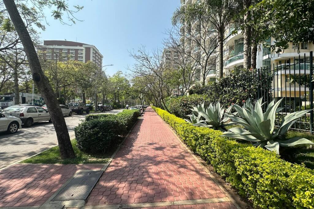 Apartamento Barra Premium - Flat 04 Praia, Piscina, Academia