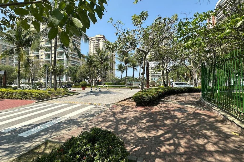 Barra Premium - Flat 04 Praia, Piscina, Academia