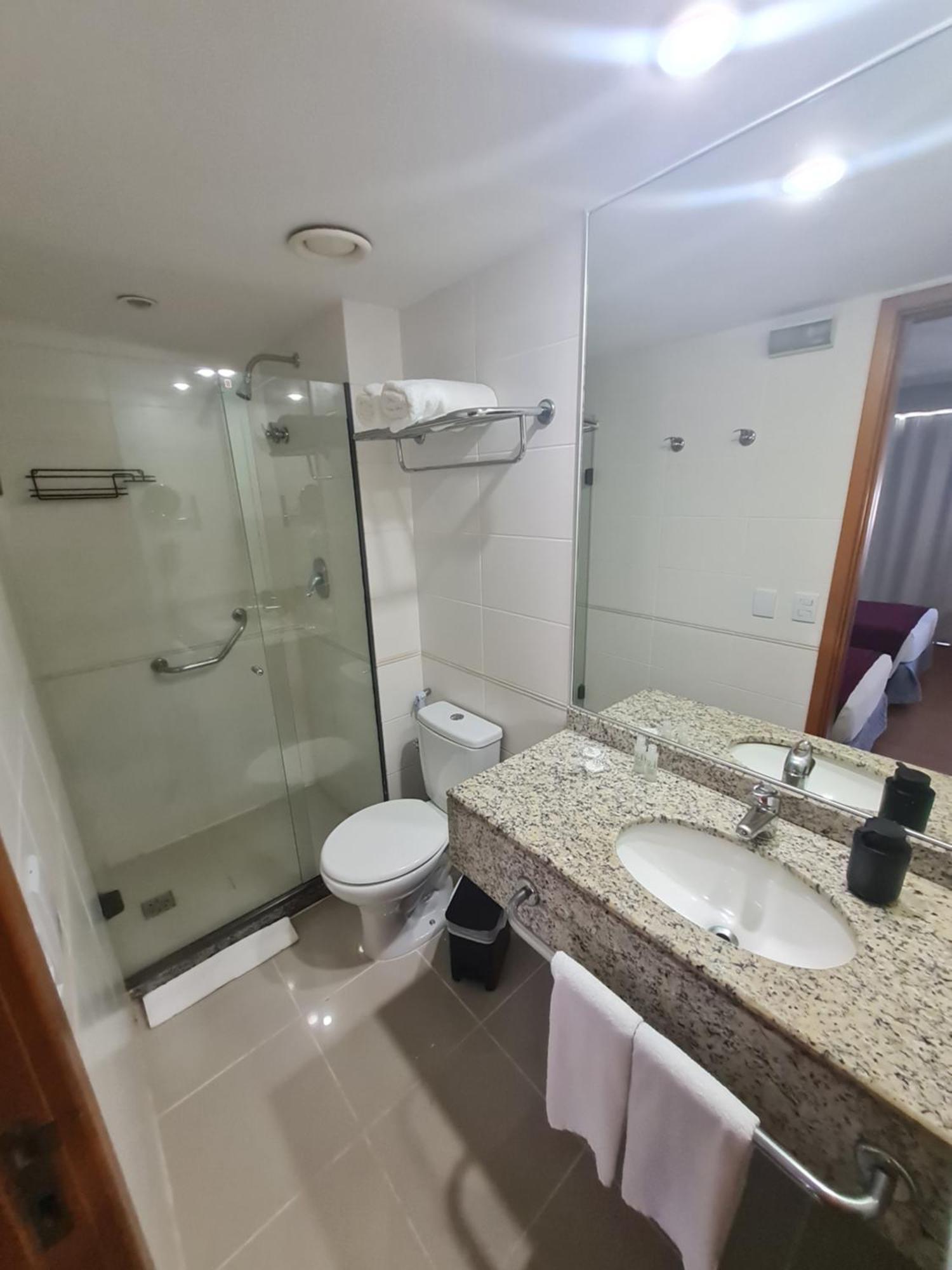 Barra Premium - Flat 04 Praia, Piscina, Academia